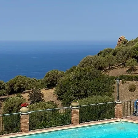 Holiday home Casa Girasole Nebida