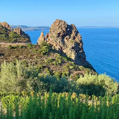 בית נופש Casa Girasole Nebida